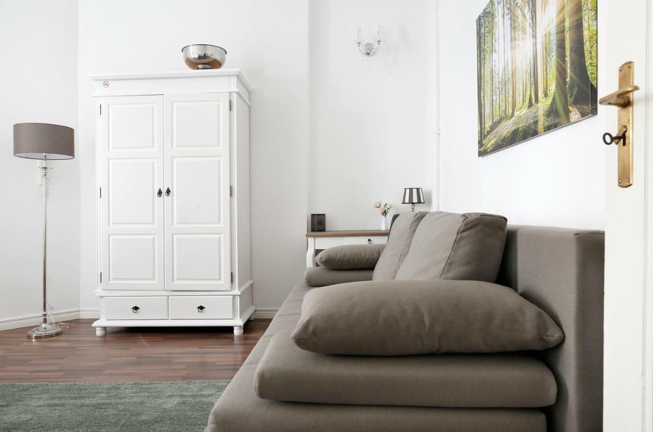 Droy By Rockchair Apartments L Superhost Status L 2 Bedroom Boxspringbeds Next To Center "Kurfuerstendamm" - Cozy Family & Business Flair Welcomes You! ベルリン エクステリア 写真