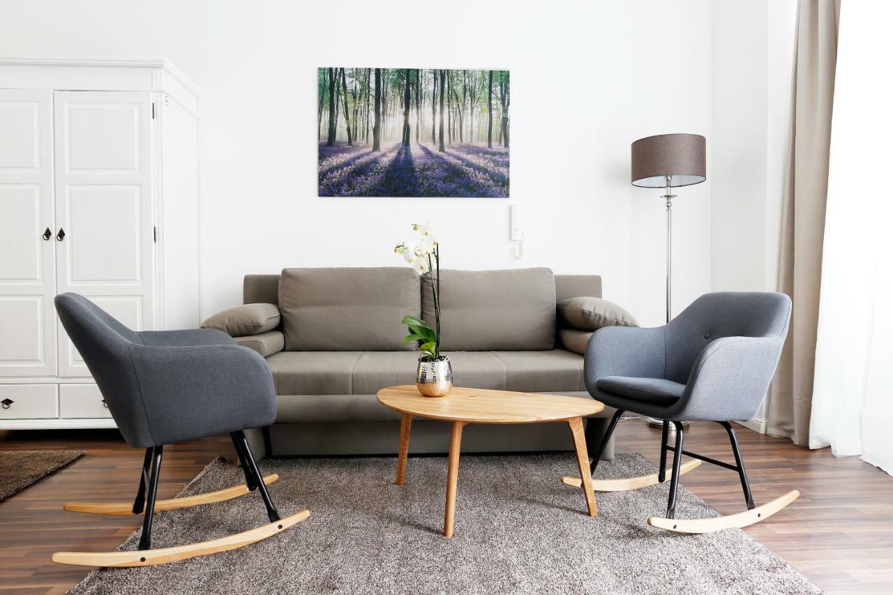 Droy By Rockchair Apartments L Superhost Status L 2 Bedroom Boxspringbeds Next To Center "Kurfuerstendamm" - Cozy Family & Business Flair Welcomes You! ベルリン エクステリア 写真