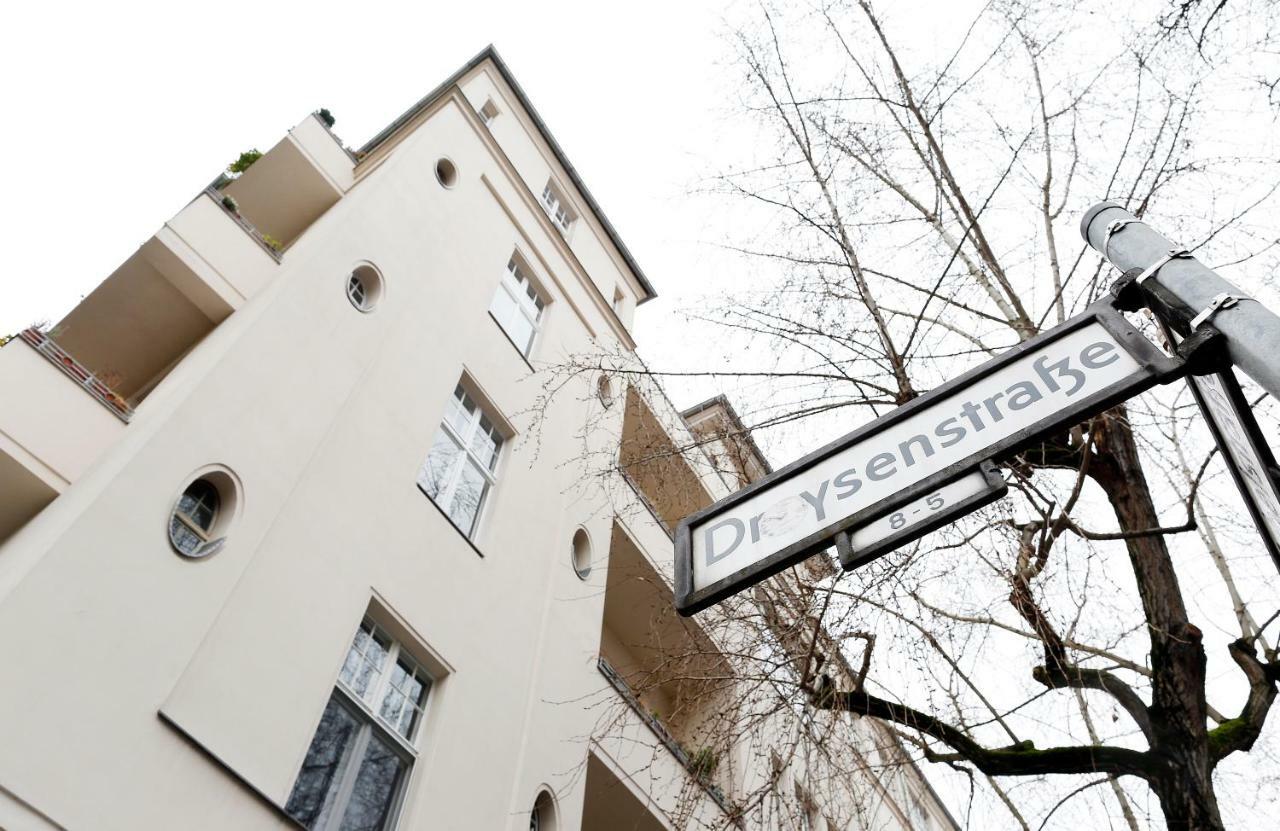 Droy By Rockchair Apartments L Superhost Status L 2 Bedroom Boxspringbeds Next To Center "Kurfuerstendamm" - Cozy Family & Business Flair Welcomes You! ベルリン エクステリア 写真